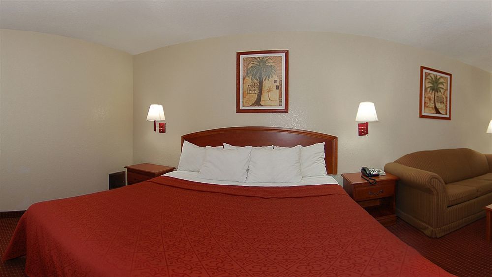 Super 8 By Wyndham San Antonio At I-10 Motel Eksteriør bilde